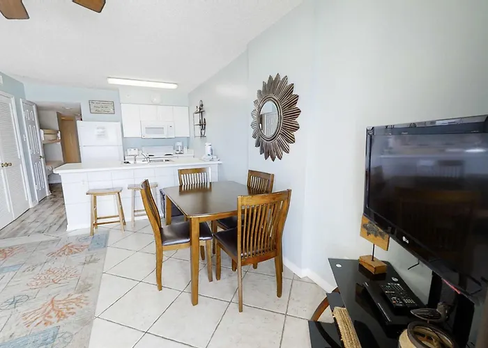 Comfortable Gulf-front With Pool Hot Tub Washer Dryer & Ac Gulf Shores